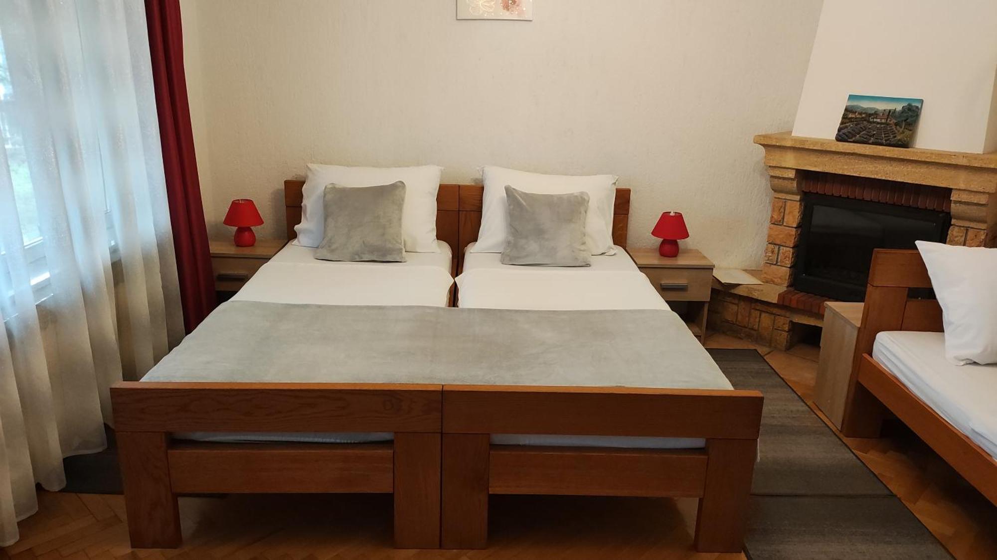 House Bogovic Apartment Karlovac Ngoại thất bức ảnh